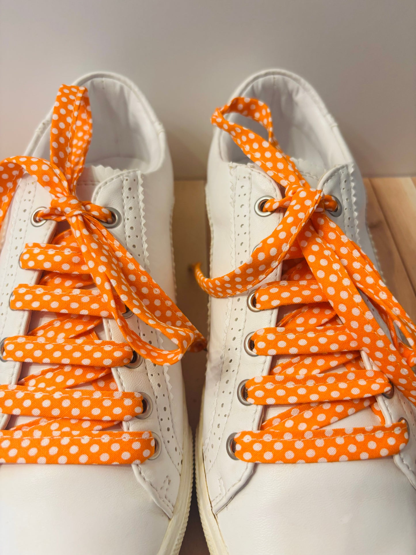 Lacets orange à pois- Fabrication Française / Le Lacet Normand